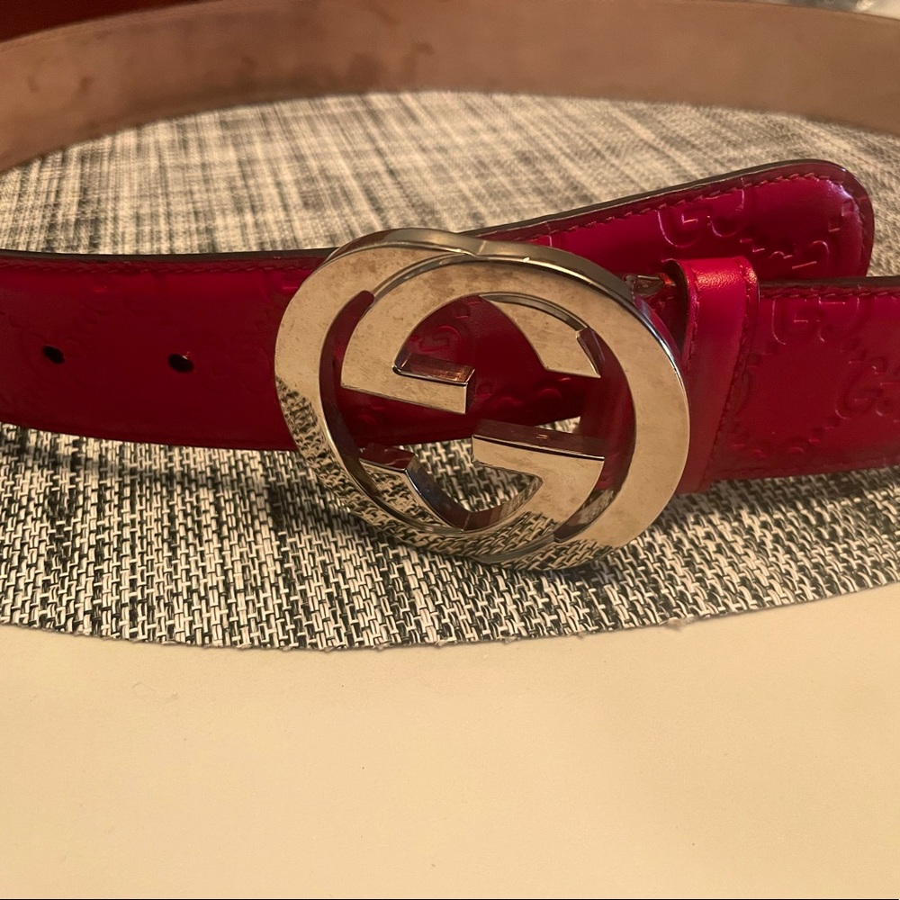 Used Mens or women interlocking Gucci belt